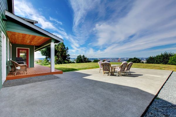 Cost of Backyard Paving in Camarillo
