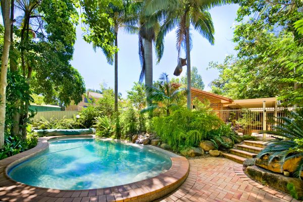 Cost of Pool Patio Paving in Camarillo